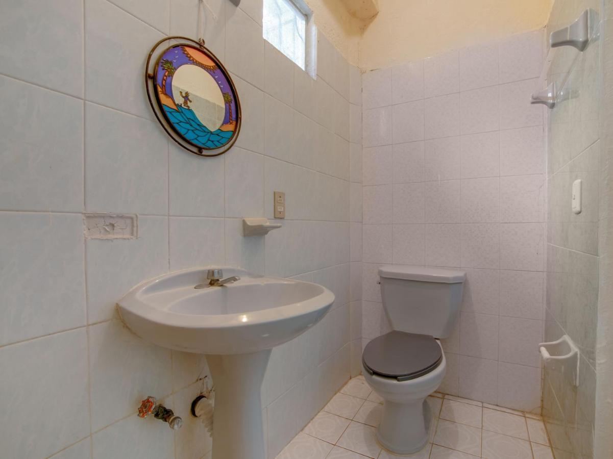 Oyo Hotel Casa Ada Zihuatanejo Ngoại thất bức ảnh