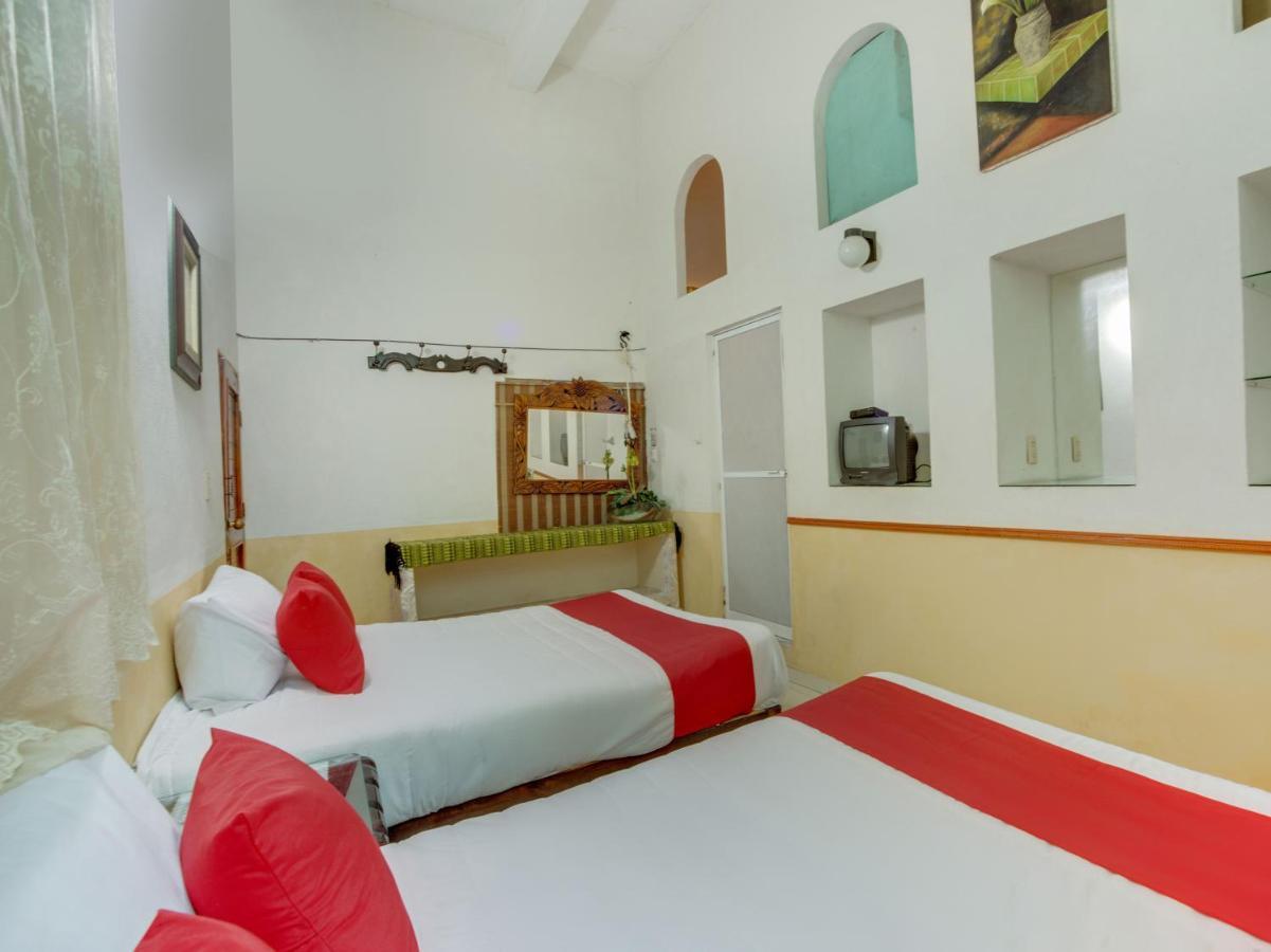 Oyo Hotel Casa Ada Zihuatanejo Ngoại thất bức ảnh